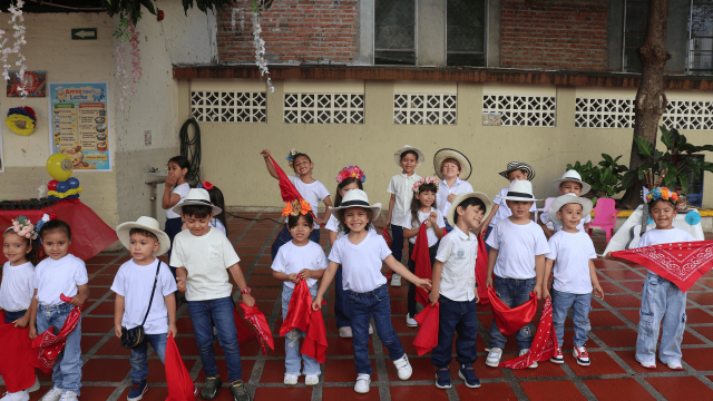 Estudiantes del colegio en Tuluá - Colegio Salesiano San Juan Bosco